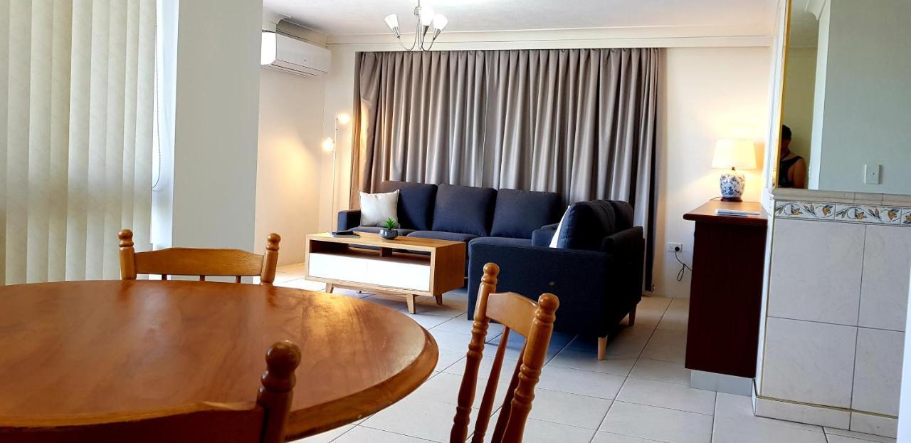 Monte Carlo Appartement Surfers Paradise Buitenkant foto