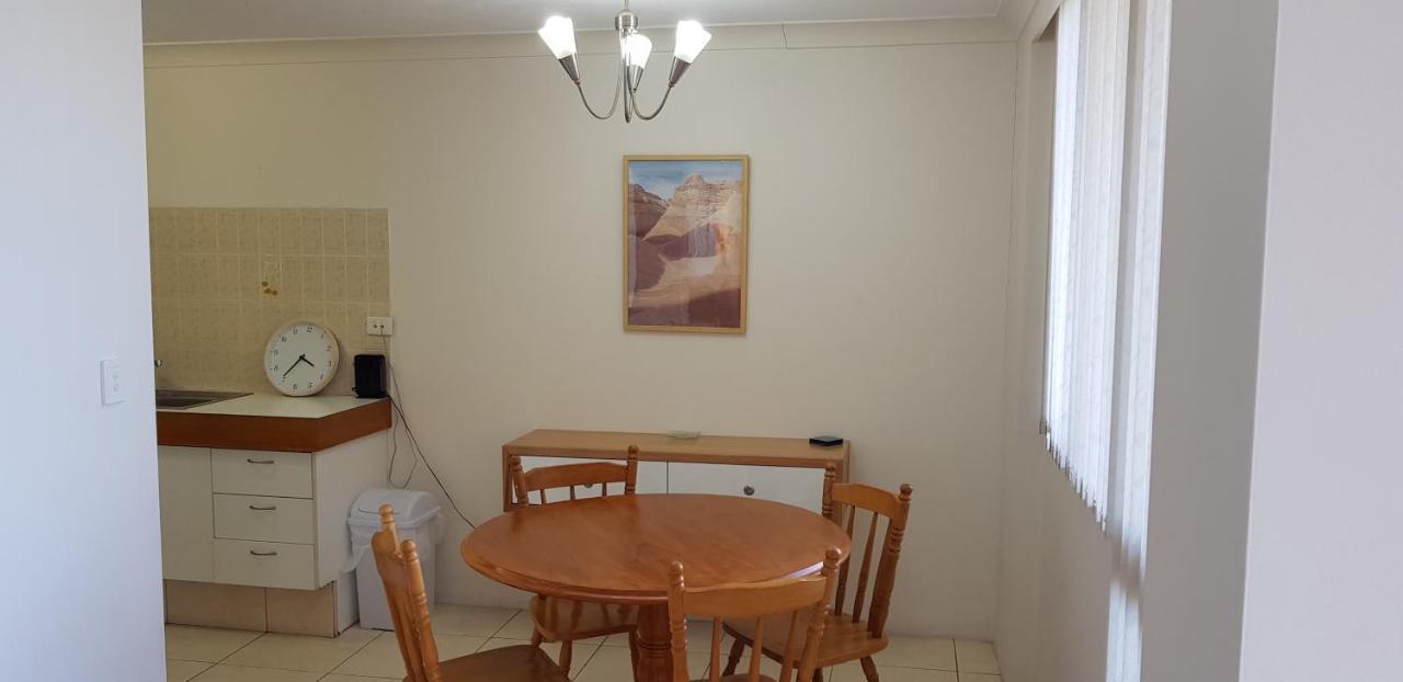 Monte Carlo Appartement Surfers Paradise Buitenkant foto